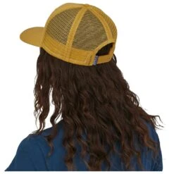 Patagonia P-6 Logo Trucker Hat Cabin Gold 6 Patagonia P-6 Logo Trucker Hat Cabin Gold -Meilleur Vêtements Magasin 0ddb72bf6868ff2864da14d44a5c5fd6b303c5fd E20PATAACC12155497 PATA0637096 2