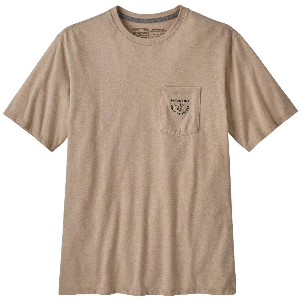 Tee-shirt Patagonia M's Forge Mark Crest Pocket Responsibili-Tee Oar Tan 3 Tee-shirt Patagonia M's Forge Mark Crest Pocket Responsibili-Tee Oar Tan
