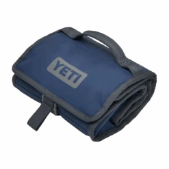 Glacière Yeti Sac Repas DayTrip® Navy -Meilleur Vêtements Magasin 4ee10d1c0a638c30493f9b7957bebdf0fb340b53 H23YETIACC342710 YETI0149000 2
