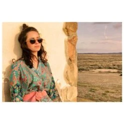 Lunettes De Soleil Moken Vision Lyndon Mustard Blue Cat.3 Polarized -Meilleur Vêtements Magasin 63b25a9c986f132583e8cede6afef3ffa62c8a41 E23MOKELUN352357 MOKE0214238 903