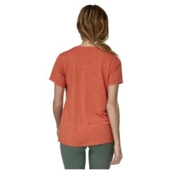 Tee-shirt Patagonia Capilene Cool Daily Graphic Shirt Ridge Rise Stripe Quartz Coral -Meilleur Vêtements Magasin 8fe1cedb0038889968a54f65269ec59eb7b3f7a6 E23PATATEH3366536 6