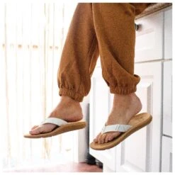 Tongs Reef Santa Ana W Cloud 16 Tongs Reef Santa Ana W Cloud -Meilleur Vêtements Magasin 97e41693bd00e4dcba1c3517422d668ca90c1965 E23REEFCHA3379592 902